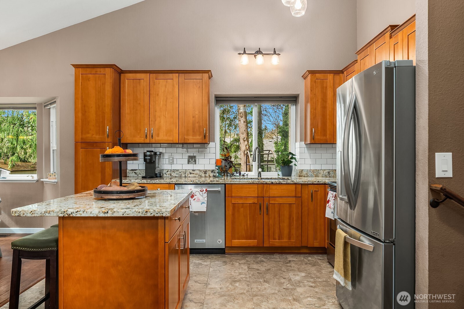 17649 152nd Place Southeast Renton, WA 98058 - Photo 11 of 34
