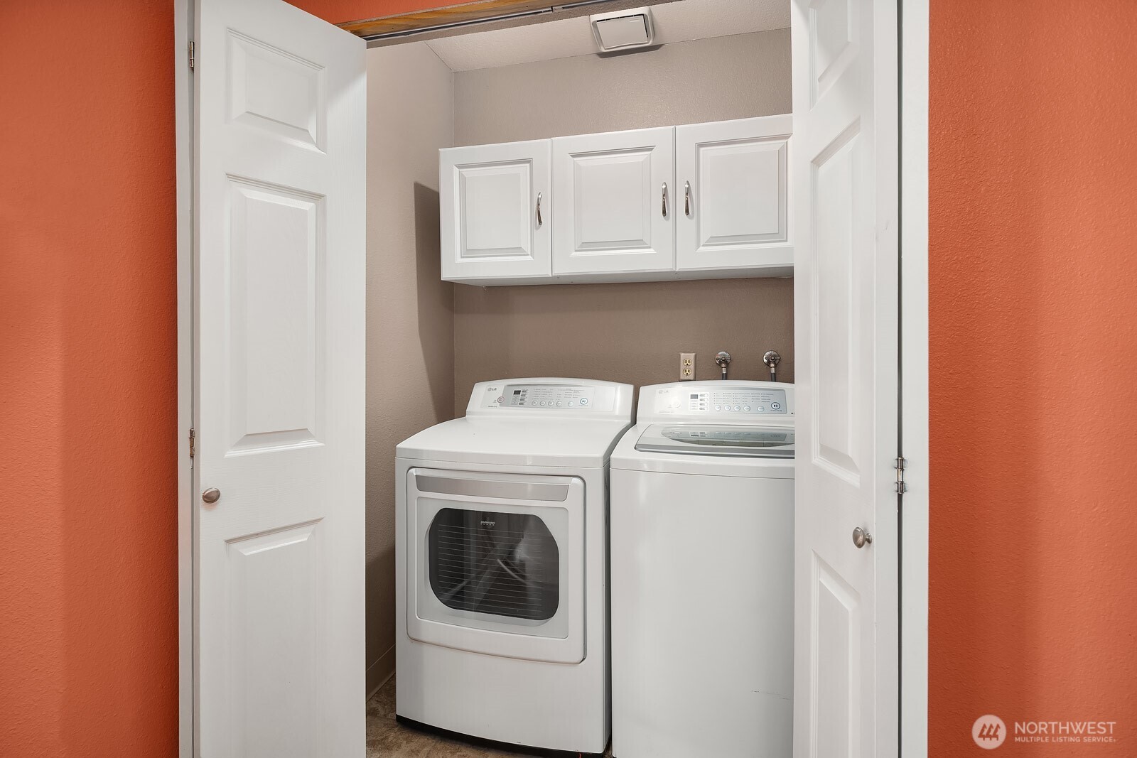 17649 152nd Place Southeast Renton, WA 98058 - Photo 19 of 34