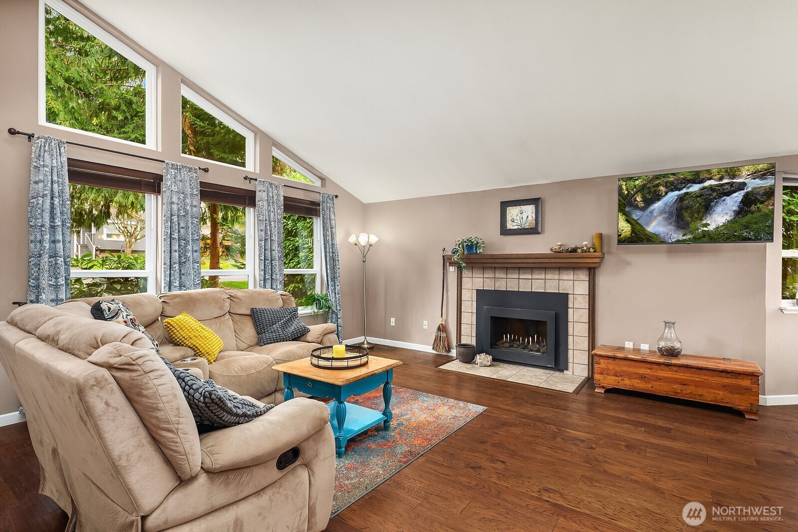 17649 152nd Place Southeast Renton, WA 98058 - Photo 5 of 34