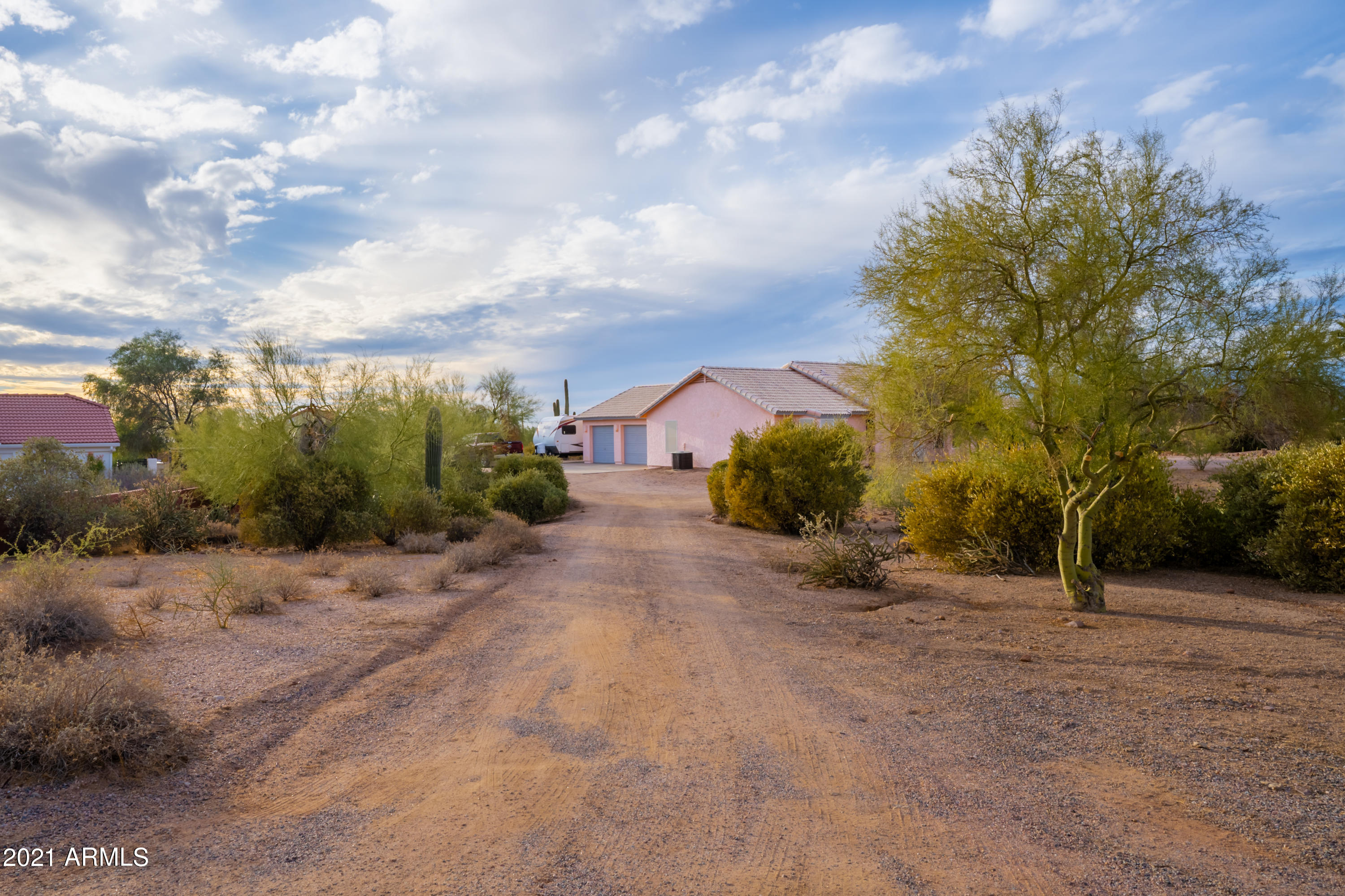 120 South Geronimo Road Apache Junction, AZ 85119 - Photo 1 of 47 01-18-21 Marjorie Stahl Home-35