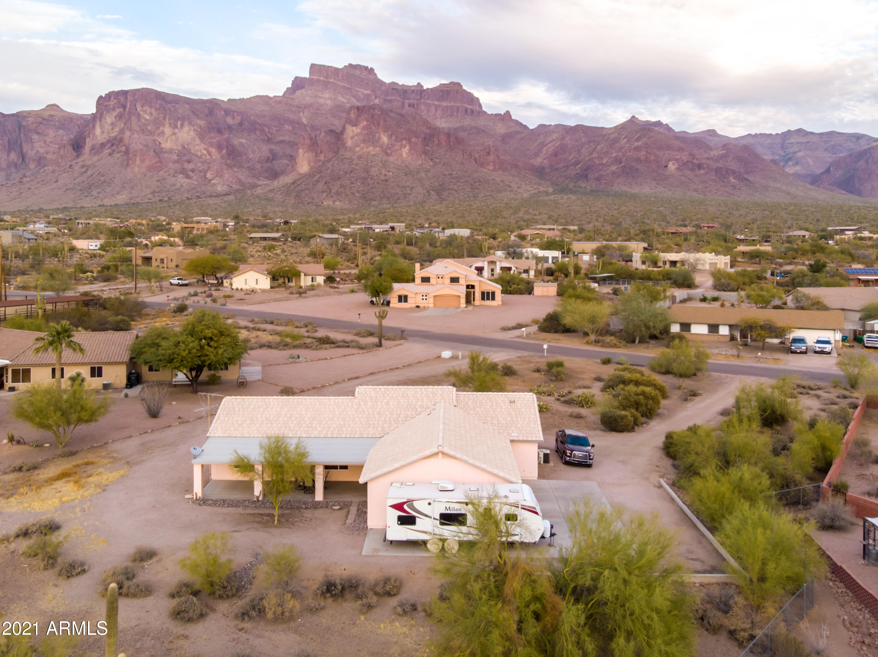 120 South Geronimo Road Apache Junction, AZ 85119 - Photo 9 of 47 01-18-21 Marjorie Stahl Home-47