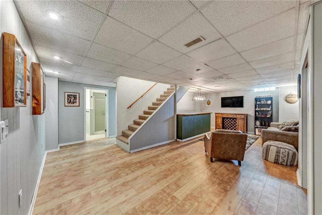 4426 Mt Troy Rd Extension Pittsburgh, PA 15214 - Photo 15 of 25 Gallery Image 15