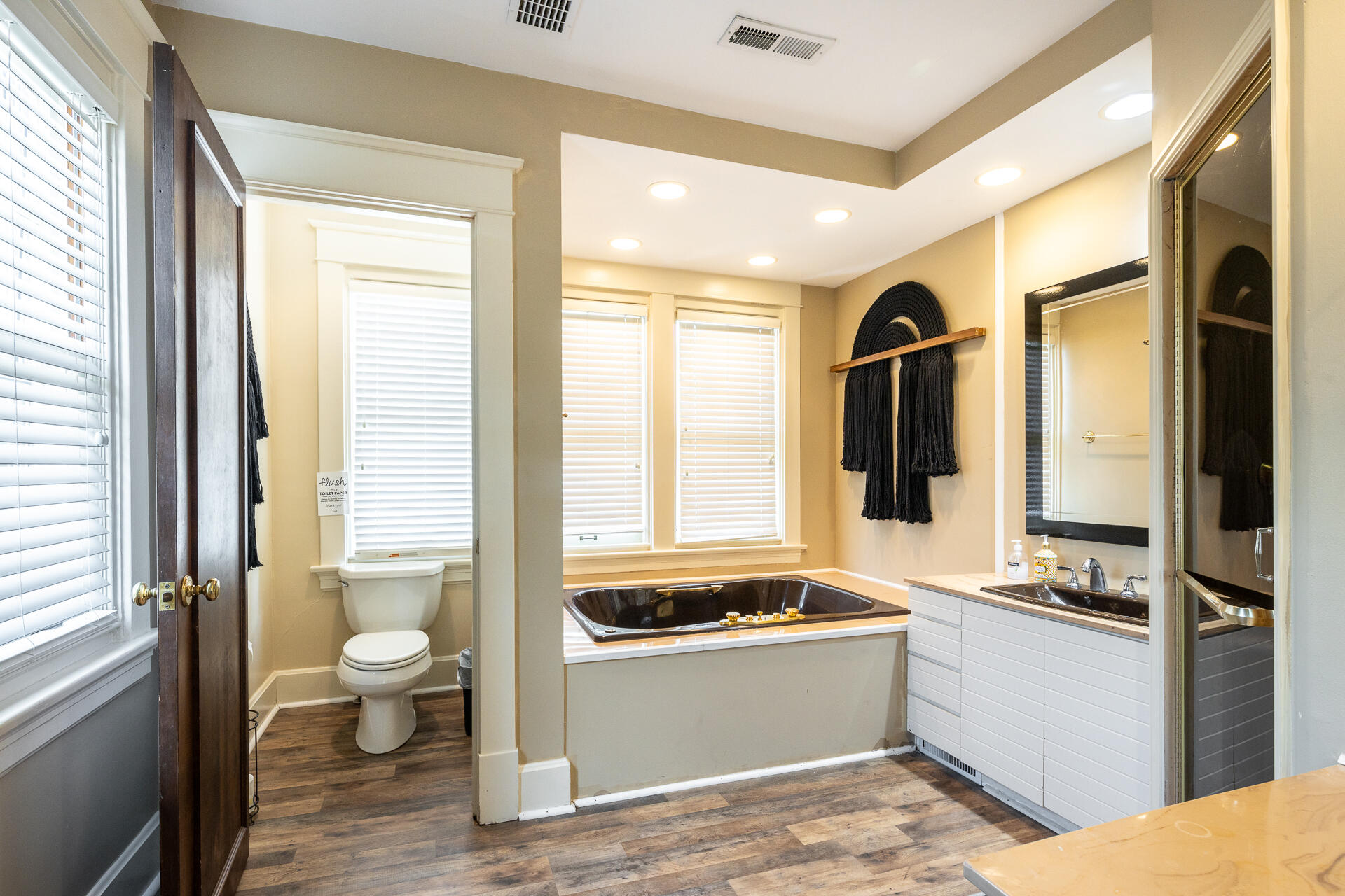 1922 Nicholasville Road Lexington, KY 40503 - Photo 26 of 42 1922 Nicholasville Rd-36