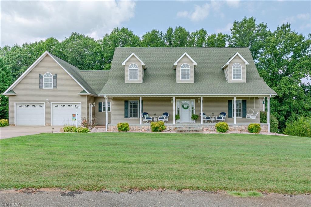 187 Circle Ridge Dobson, NC 27017 - Photo 1 of 37 Gallery Image 1