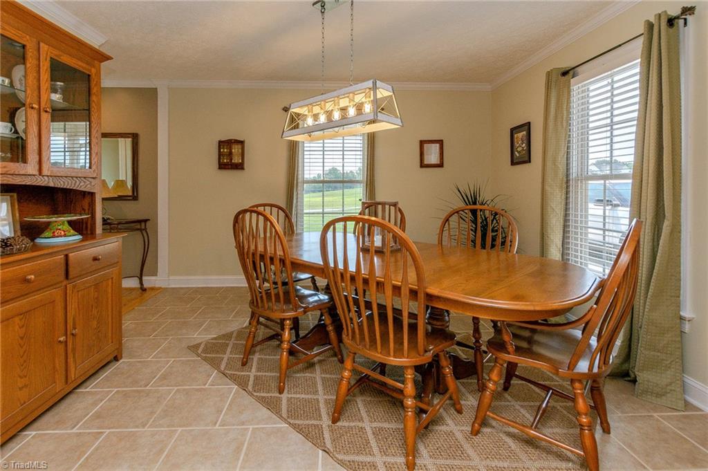 187 Circle Ridge Dobson, NC 27017 - Photo 18 of 37 Gallery Image 18