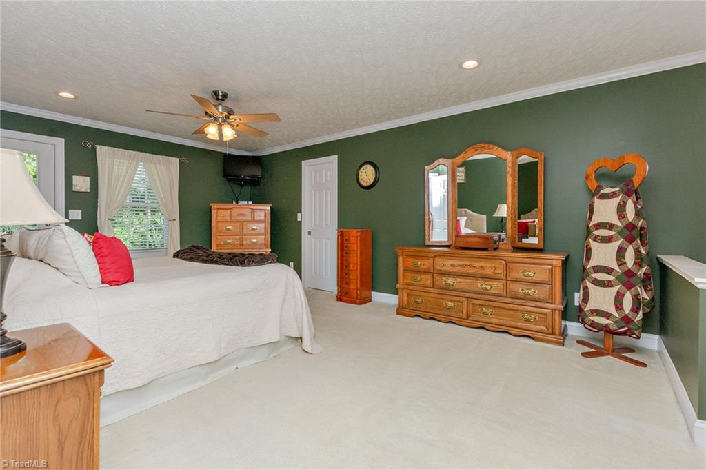 187 Circle Ridge Dobson, NC 27017 - Photo 22 of 37 Gallery Image 22