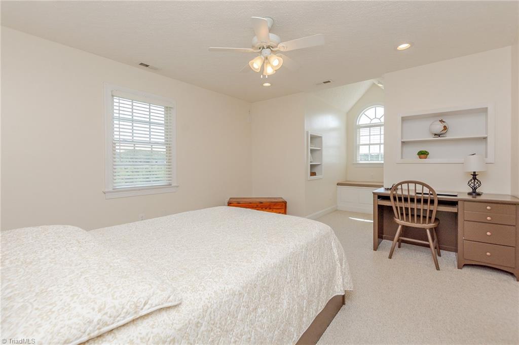 187 Circle Ridge Dobson, NC 27017 - Photo 29 of 37 Gallery Image 29