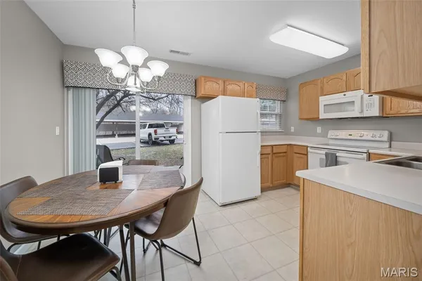 $174,900 | 430 Benton Drive, Unit C, St. Peters, MO 63376