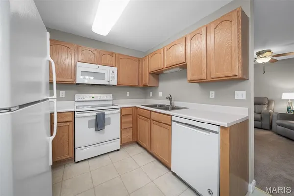 $174,900 | 430 Benton Drive, Unit C, St. Peters, MO 63376