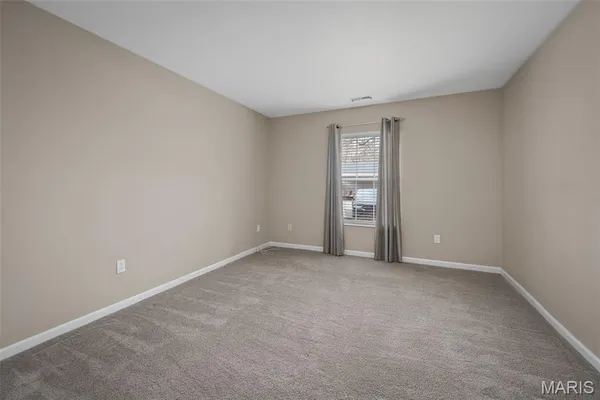 $174,900 | 430 Benton Drive, Unit C, St. Peters, MO 63376