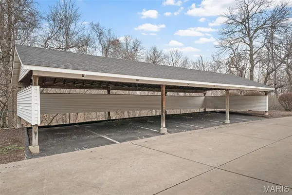 $174,900 | 430 Benton Drive, Unit C, St. Peters, MO 63376