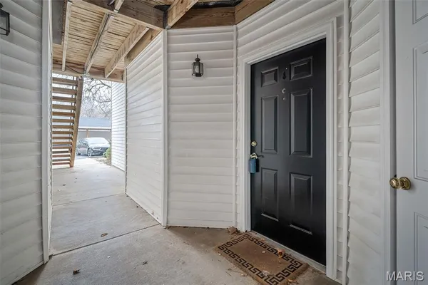 $174,900 | 430 Benton Drive, Unit C, St. Peters, MO 63376
