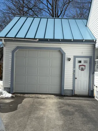 $249,900 | 157 Commonwealth Avenue, Springfield, VT 05156
