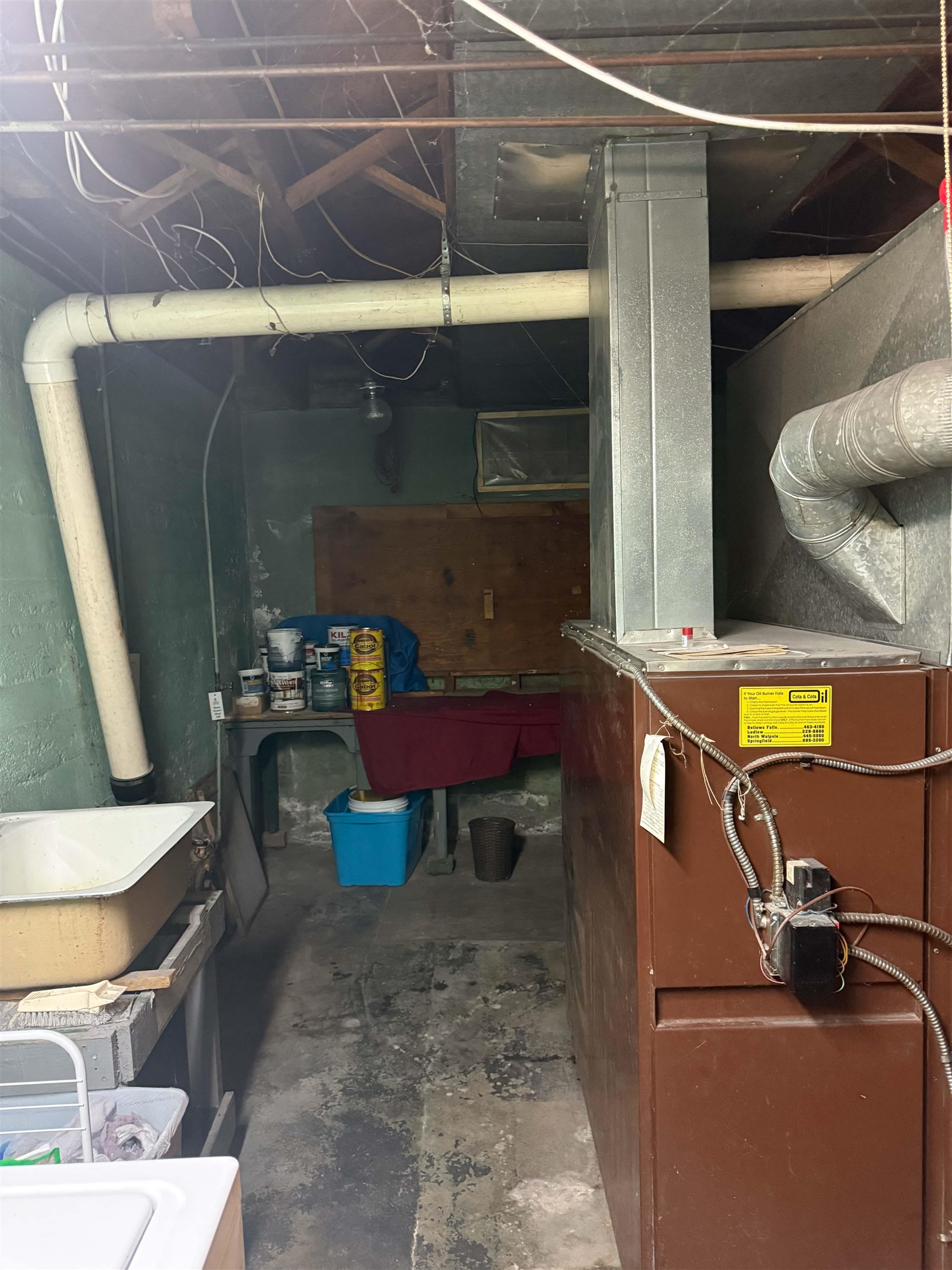 157 Commonwealth Avenue Springfield, VT 05156 - Photo 36 of 42