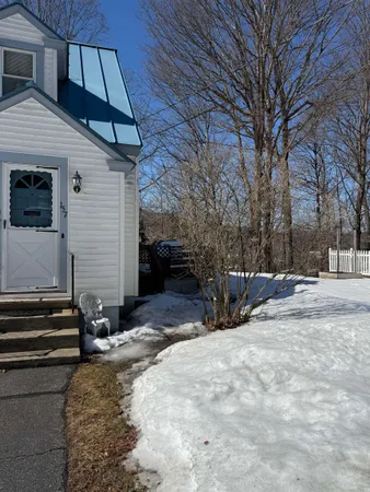 $249,900 | 157 Commonwealth Avenue, Springfield, VT 05156