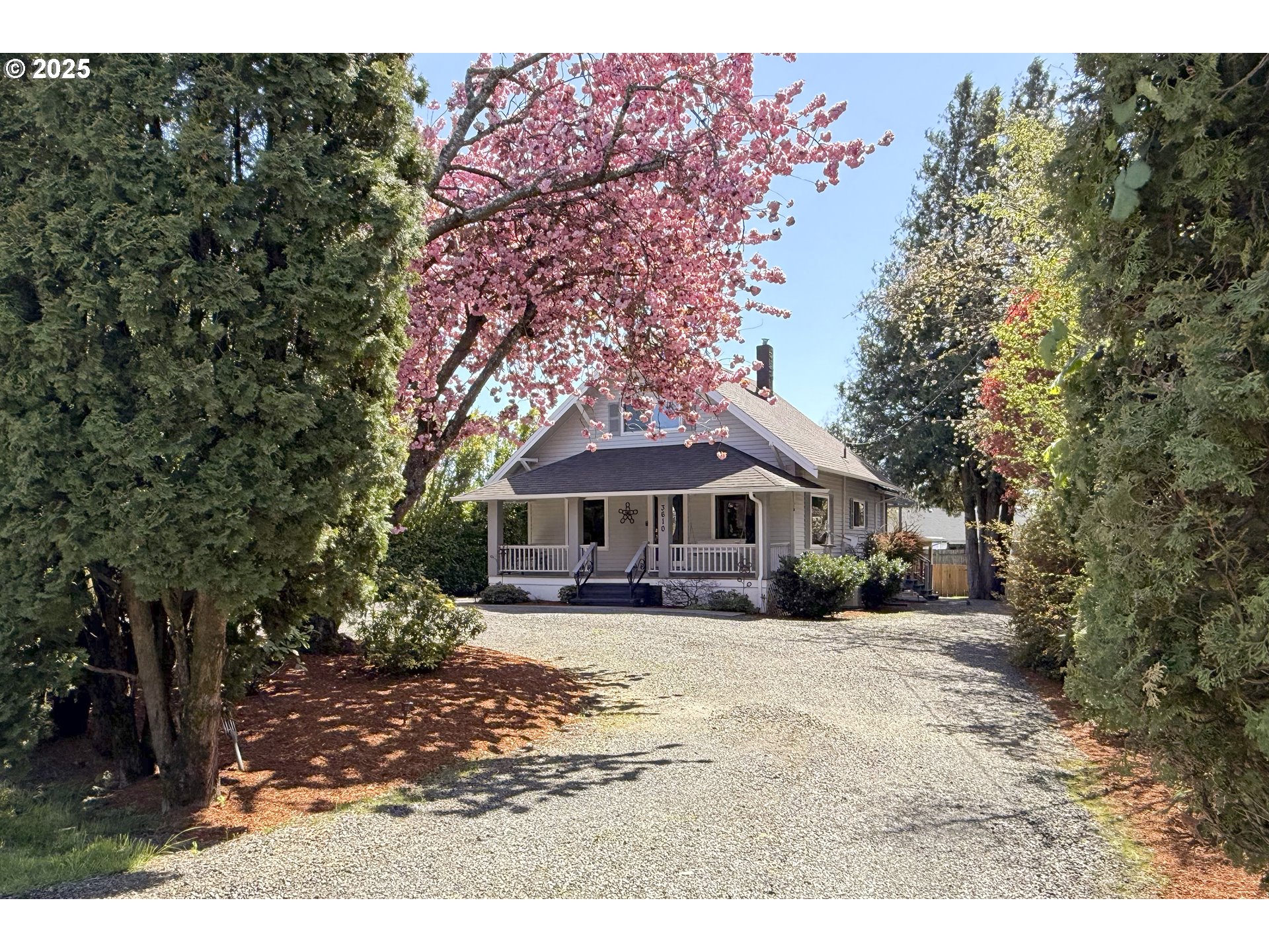 3610 Southeast Powell Valley Road Gresham, OR 97080 - Photo 2 of 45