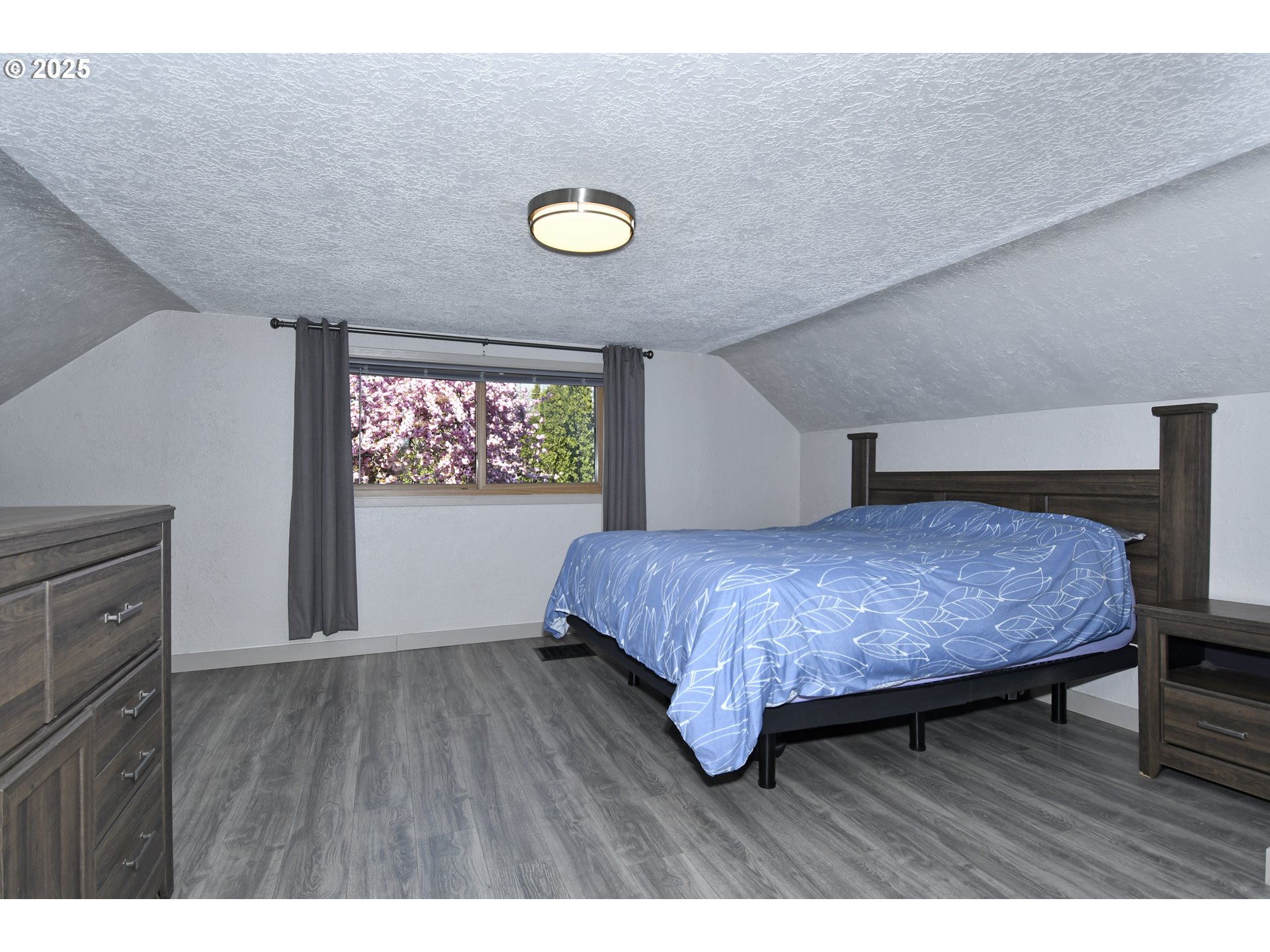 3610 Southeast Powell Valley Road Gresham, OR 97080 - Photo 26 of 45