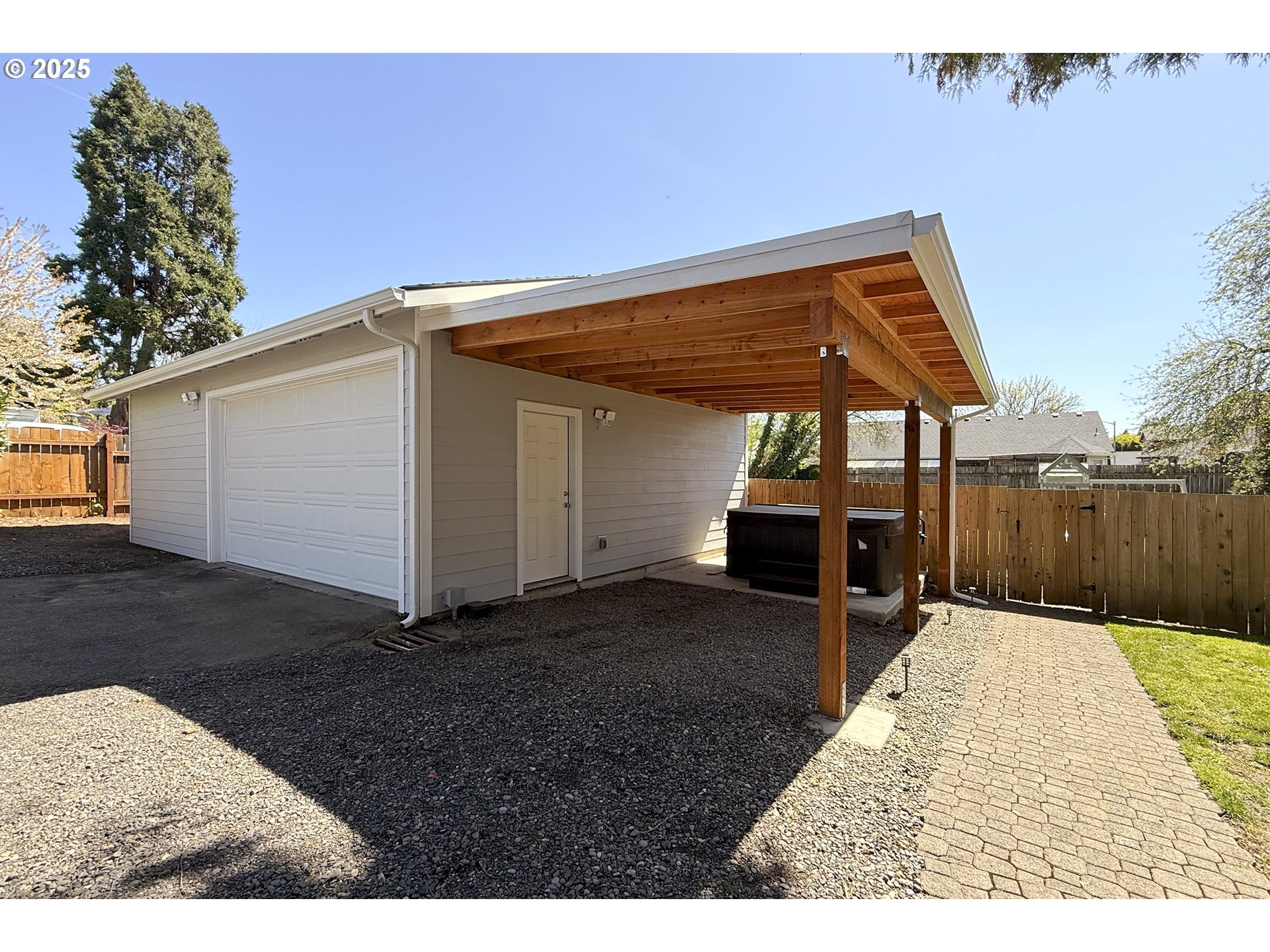 3610 Southeast Powell Valley Road Gresham, OR 97080 - Photo 4 of 45