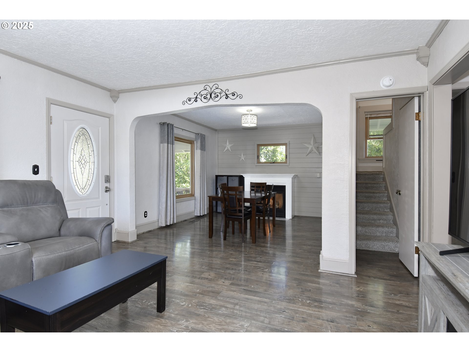 3610 Southeast Powell Valley Road Gresham, OR 97080 - Photo 9 of 45