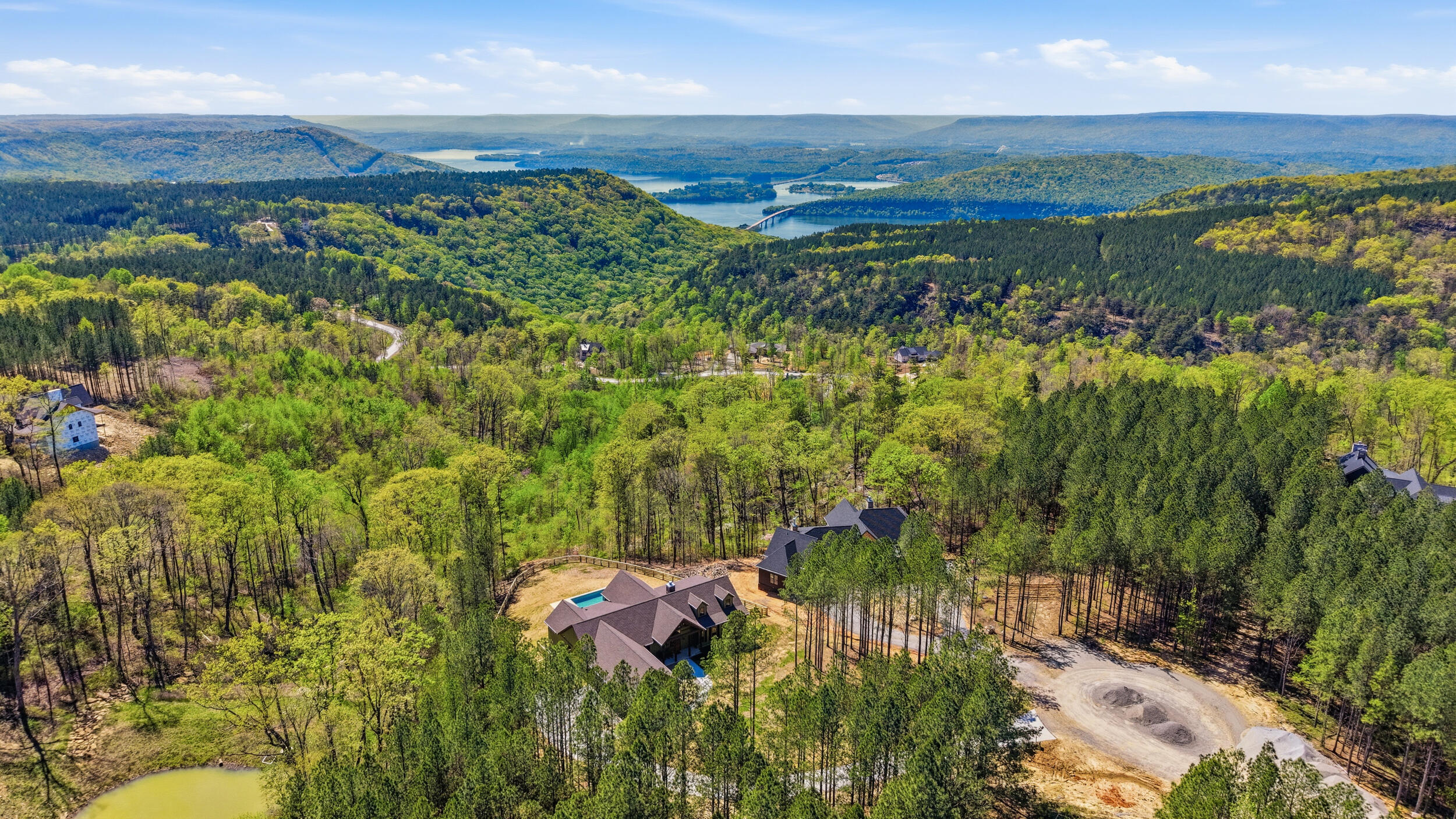 335 Serenity Way Guild, TN 37340 - Photo 4 of 46 335 serenity wy-45