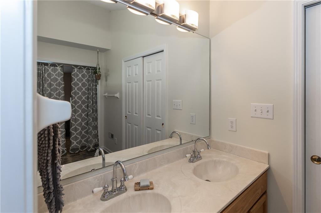 1108 Hopkins Road Indianapolis, IN 46229 - Photo 14 of 23 Gallery Image 14