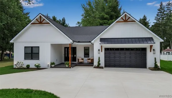 $800,000 | 799 Casey Road, Amherst, NY 14051