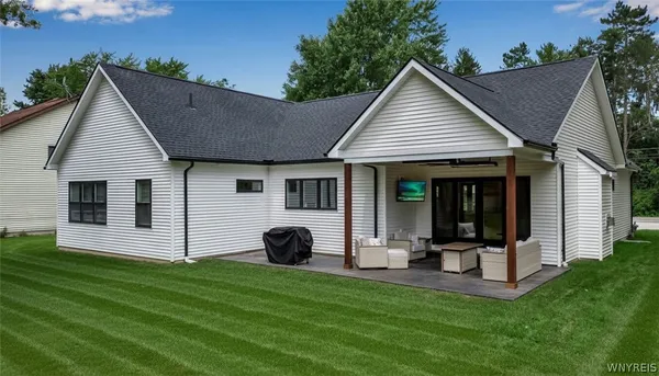 $800,000 | 799 Casey Road, Amherst, NY 14051