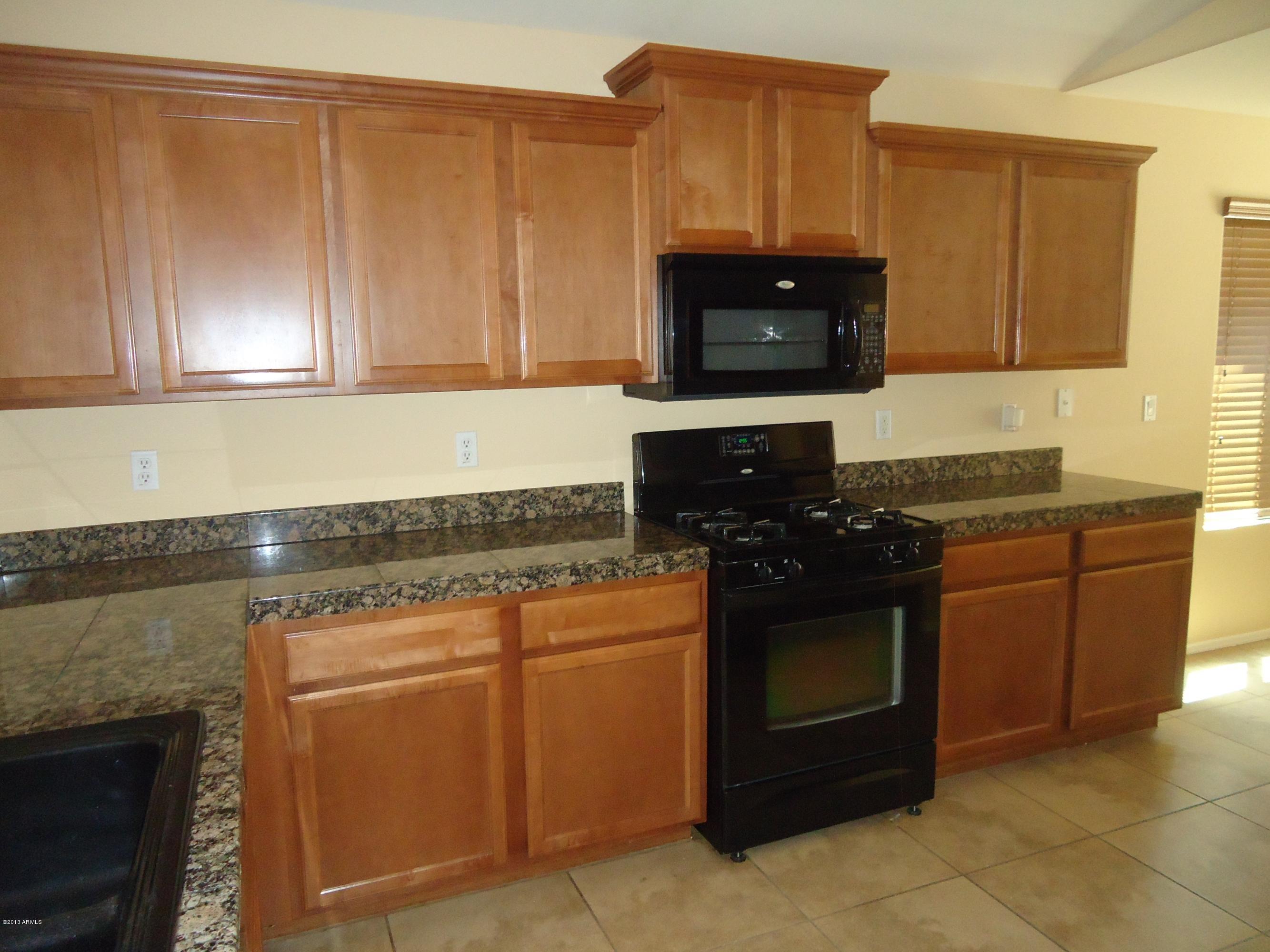 7146 West Beverly Road Laveen, AZ 85339 - Photo 4 of 19 DSC01207