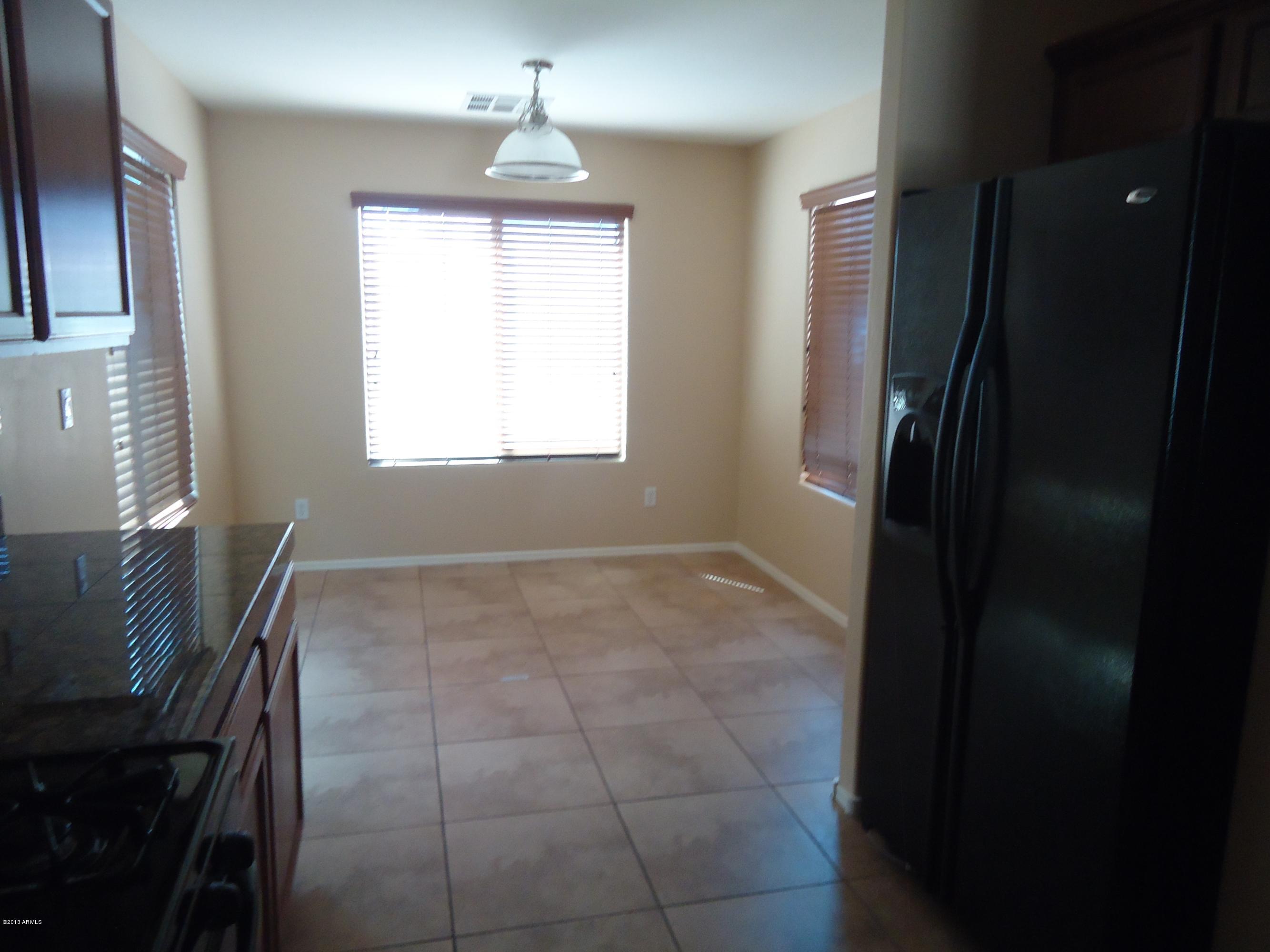 7146 West Beverly Road Laveen, AZ 85339 - Photo 5 of 19 DSC01208
