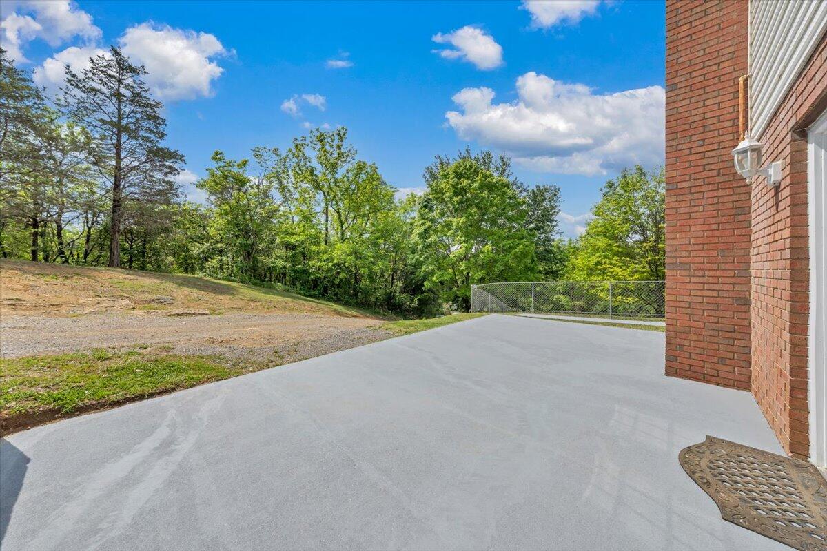 347 Roy Road Troutville, VA 24175 - Photo 29 of 37 29-MIB07826