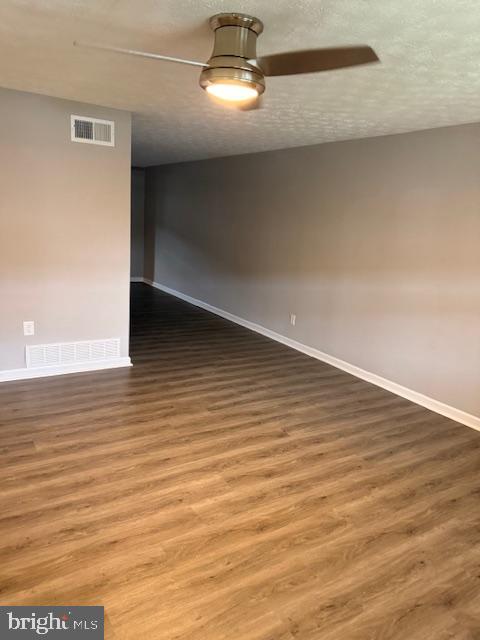2021 Kelmore Road Baltimore, MD 21222 - Photo 3 of 11 living room