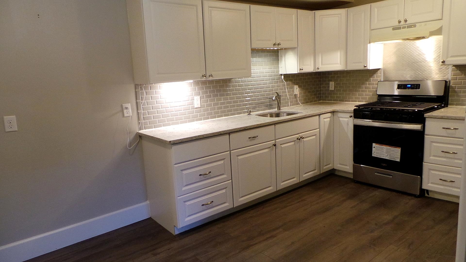 8 Tiffany Road, Unit 1 Salem, NH 03079 - Photo 1 of 9