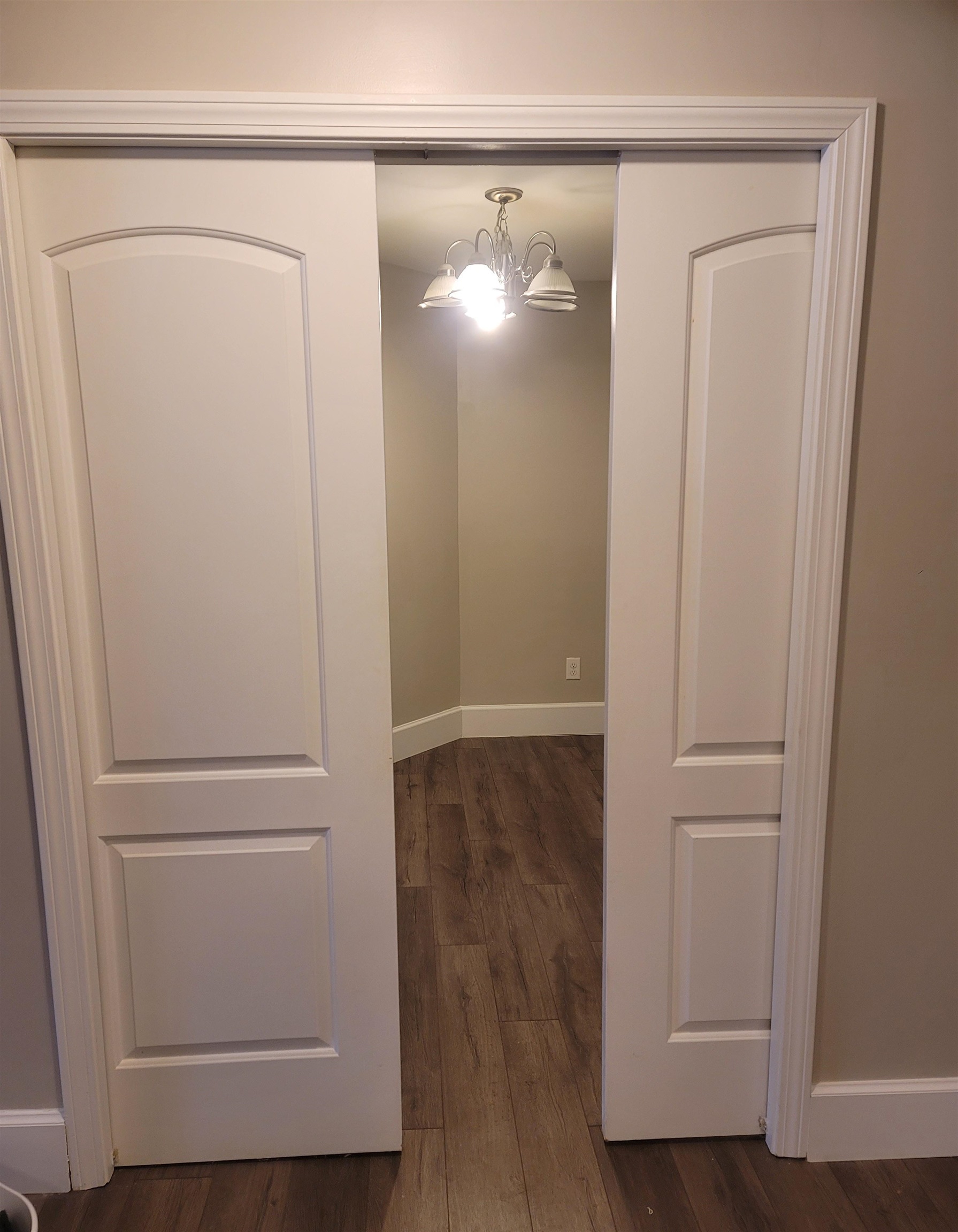 8 Tiffany Road, Unit 1 Salem, NH 03079 - Photo 3 of 9