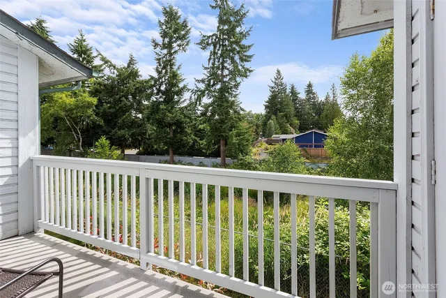 $312,000 | 8823 Holly Drive, Unit H206, Everett, WA 98208