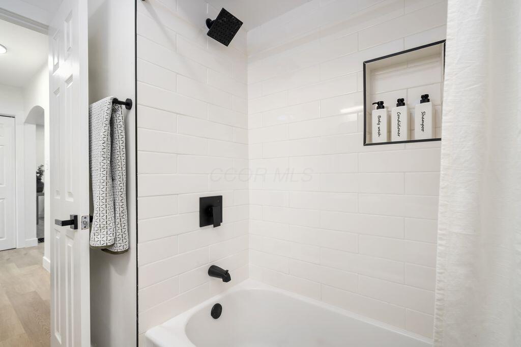 232 North Kellner Road Columbus, OH 43209 - Photo 25 of 37 25