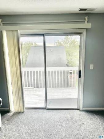 $2,500 | 2390 State Street, Unit 7F, Hamden, CT 06517