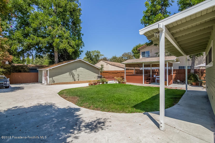 804 Monterey Road South Pasadena, CA 91030 - Photo 27 of 29 backyard