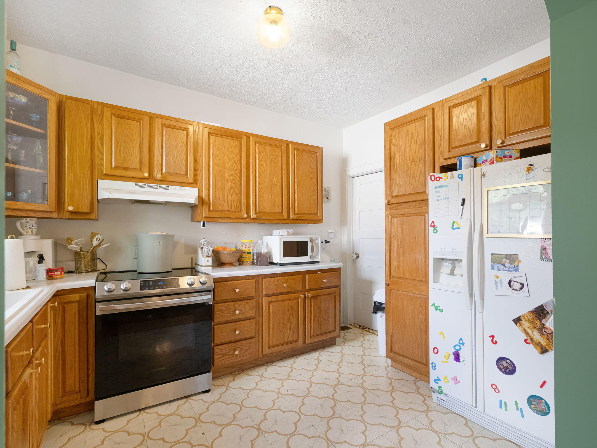516 Riverside Drive Prestonsburg, KY 41653 - Photo 20 of 39 32-web-or-mls-riverside (20 of 54)