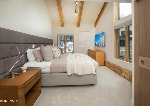 $6,500,000 | 384 Gore Creek Drive, Unit 8, Vail, CO 81657