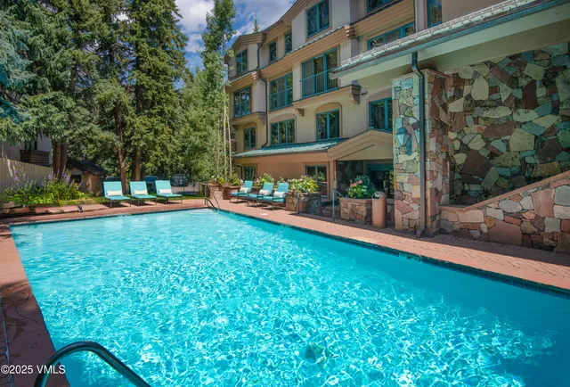 $6,500,000 | 384 Gore Creek Drive, Unit 8, Vail, CO 81657