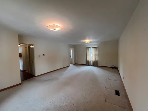 $259,000 | 117 Prairie Road, Carterville, IL 62918
