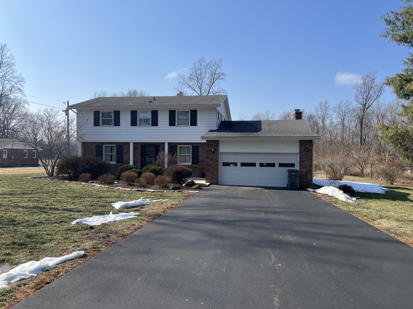 117 Prairie Road Carterville, IL 62918 - Photo 2 of 48