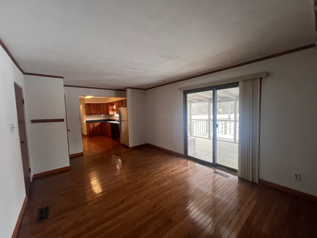 $279,000 | 117 Prairie Road, Carterville, IL 62918