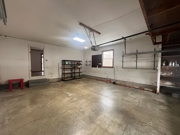 $259,000 | 117 Prairie Road, Carterville, IL 62918