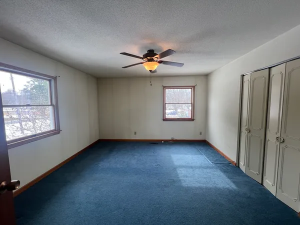$259,000 | 117 Prairie Road, Carterville, IL 62918