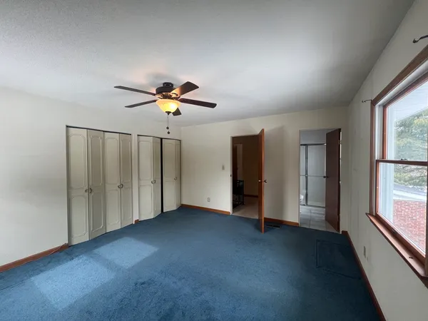 $259,000 | 117 Prairie Road, Carterville, IL 62918