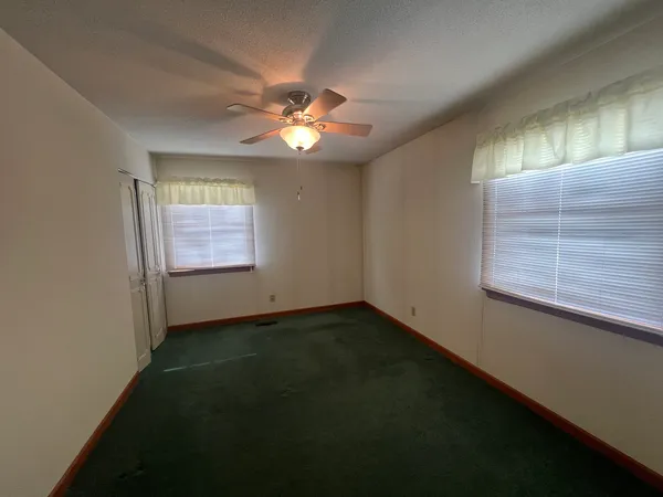 $259,000 | 117 Prairie Road, Carterville, IL 62918