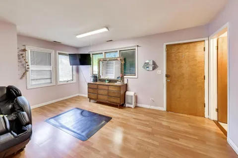 $474,500 | 1810 East Euclid Avenue, Arlington Heights, IL 60004