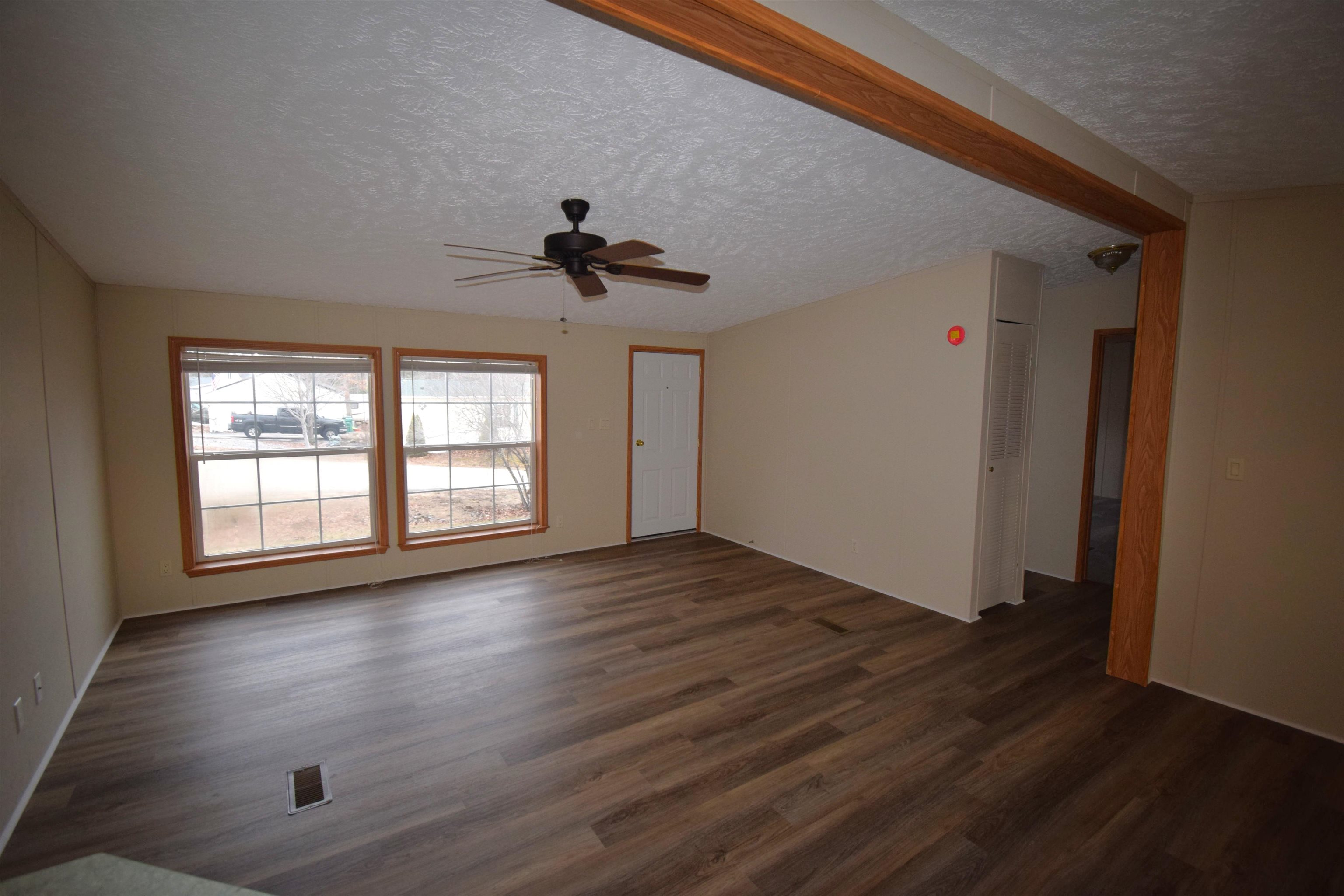 6 Georges Lane Fremont, NH 03044 - Photo 27 of 41