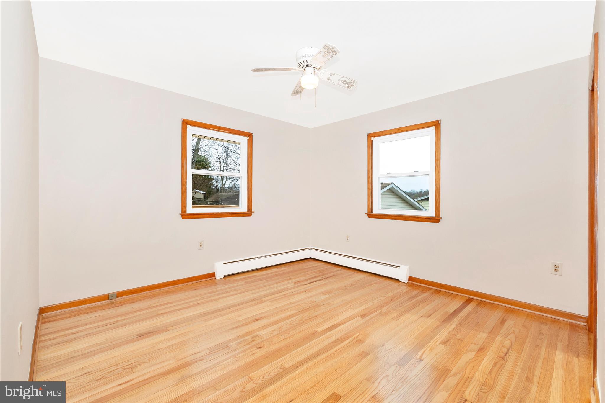10223 Liberty Road Frederick, MD 21701 - Photo 23 of 51 Bedroom 2